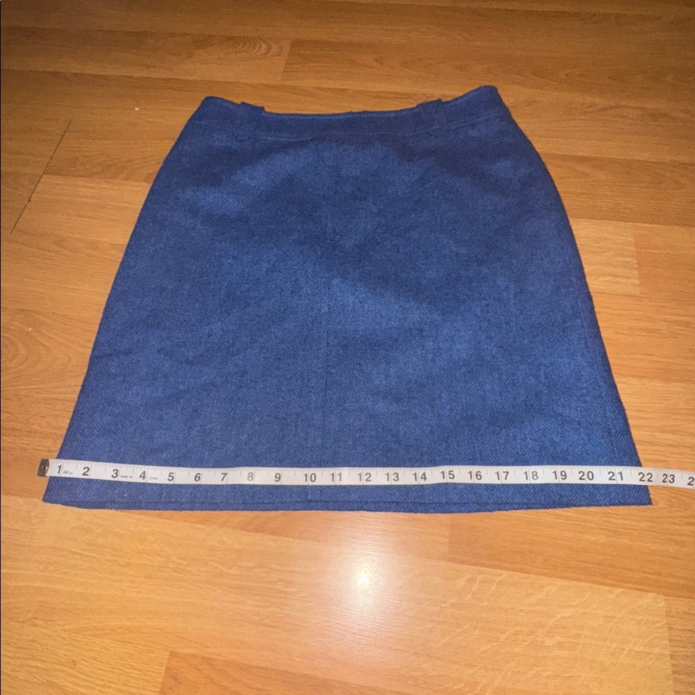 EUC Talbots fully lined wool skirt blue SZ 8 career wear - Picture 6 of 10